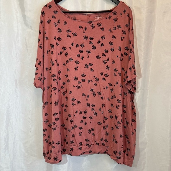 Lane Bryant Pink Floral Short Sleeve Top Size 26/28 - Picture 1 of 6